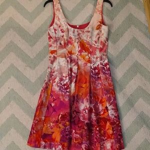 EUC Vibrant floral Nine West dress!